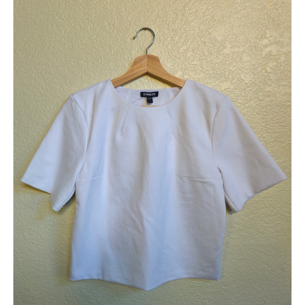 New! Express Boxy White Top Pleat Crew Neck Clean Girl Office Siren Minimalist S